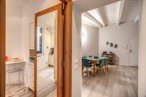 Agnello Apartment