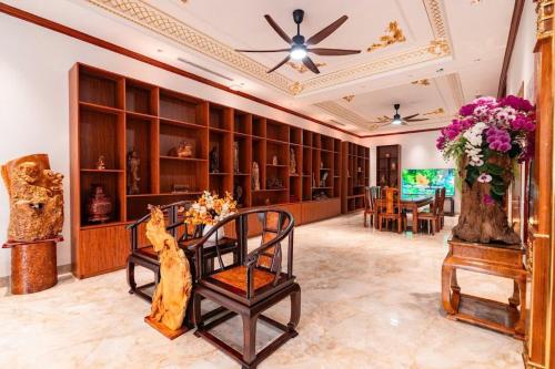 Posezení v ubytování Agarwood Hotel