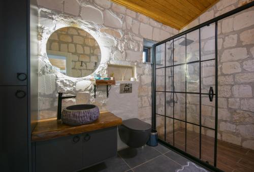 Koupelna v ubytování Yusalis Garden Hotel