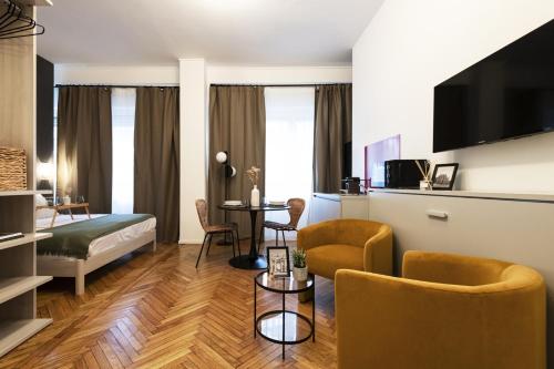 Easylife - Milano - Studio Cav 3 - Centrale