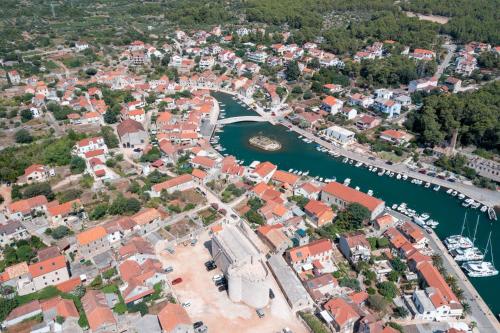 Gallery image of Apartments Damjanic Jerko in Vrboska