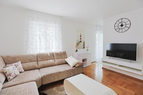 Φωτογραφία από το άλμπουμ του Grand Apartment Mirela σε Podstrana