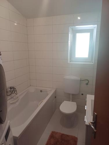 Koupelna v ubytování Apartments Villa Toma