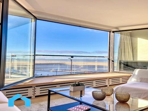 Ένα ή περισσότερα κρεβάτια σε δωμάτιο στο Studio in Knokke-Heist with Sea Views