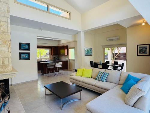 Ruang duduk di Villa del Mare