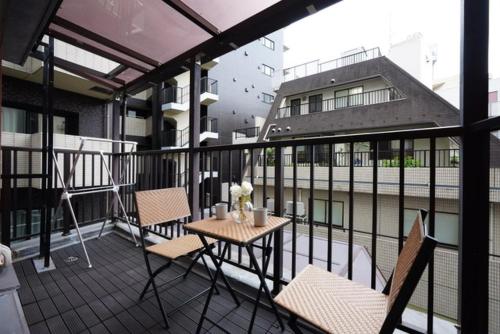淡路町駅から徒歩1分 140平 4ldk 新宿駅12分 秋葉原5分 東京駅7分 銀座駅7分 渋谷20分