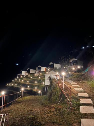 Fotografie z fotogalerie ubytování Nivriti Stays v destinaci Kanatal