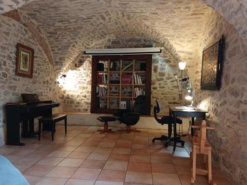 Χώρος καθιστικού στο Charmant Mas au Pic-Saint-Loup