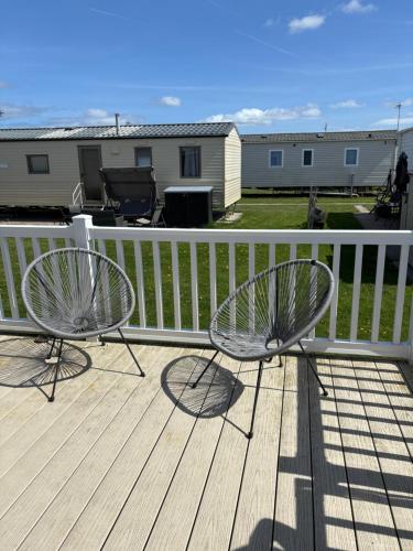 Balkón nebo terasa v ubytování Cosy Family Caravan