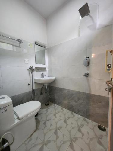 Ένα μπάνιο στο Hotel Kajiinn