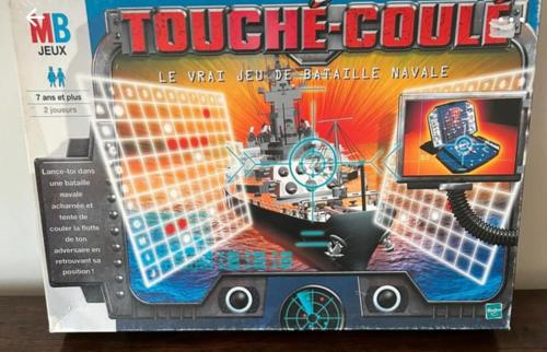 a box of a trucker game with a pirate ship at Maison vue Mer Ile de Ré - Rivedoux-Plage - Villa Raie Manta - Ile de Ré - 4 chambres - 2 salles d eau - 1 à 8 personnes - Plage à pied in Rivedoux-Plage