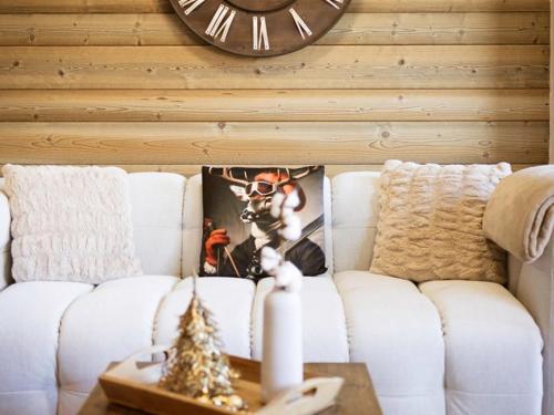 Photo de la galerie de l'établissement Appartement 4 pièces 8 pers, Sud, près du téléphérique, avec terrasse et équipements modernes - FR-1-263-217, à Valloire