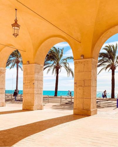 Massena Square Studio AC Old Town 5min Beach
