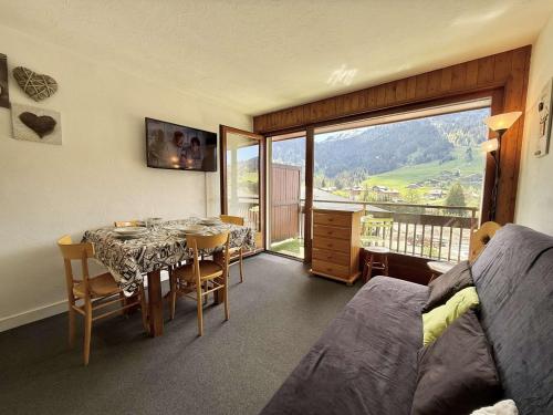 Appartement 2 pièces cabine avec balcon, proche village et pistes - Praz Sur Arly - 5 pers. - FR-1-603-101