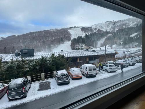 Nespecifikovaný výhled na hory nebo výhled na hory při pohledu z apartmánu