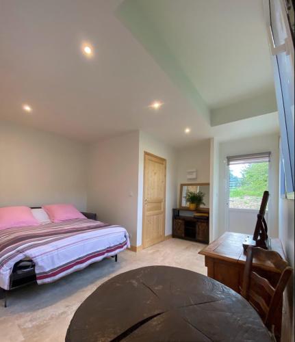 Chambre et bureau à deux pas d'Honfleur