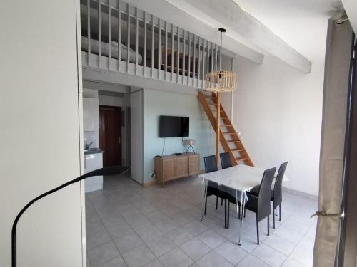 Appartement en bord d'étang