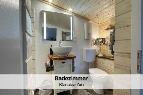 グックスハーゲンにあるChalet am Flussufer in der Natur mit Kaminofenのギャラリーの写真