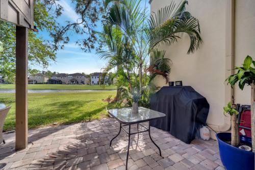 Fotografie z fotogalerie ubytování Unique Stays at Cozy Lake House near Universal v Orlandu