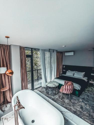 Gallery image of Park Resort Mtirala National Park in Ch'ak'vist'avi