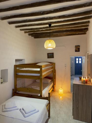Gallery image of yiayia's Place in Chora Folegandros