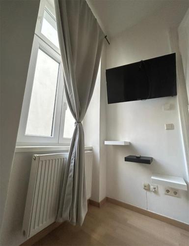 City Elegance Central Gem with FREE parking and FAST Internet 250 MBits