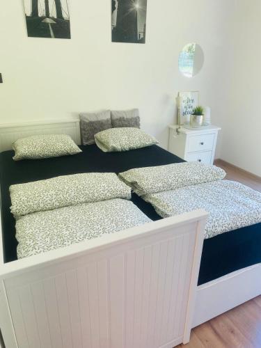 Ένα ή περισσότερα κρεβάτια σε δωμάτιο στο Glamping Máchův kraj