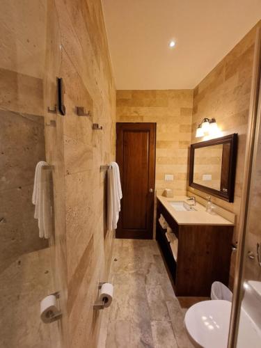 Koupelna v ubytování Paseo Suites El Valle, Luxury Apartments