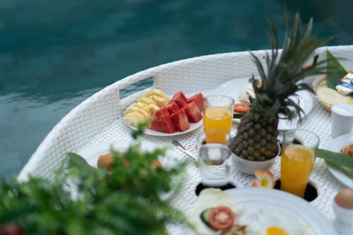 Jídlo v vily nebo okolí