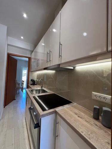Kallisto Luxury Central Apartment