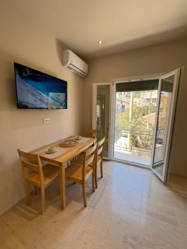 Kallisto Luxury Central Apartment