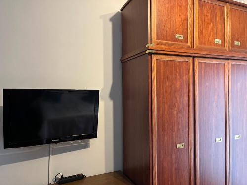 TV a/nebo společenská místnost v ubytování Deluxe View Kastoria