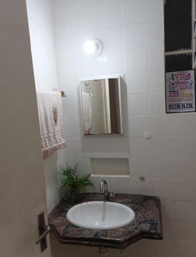 Ένα μπάνιο στο Hostel quartos suítes casa