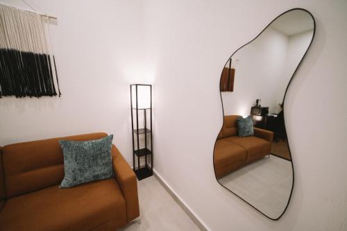 The Looking Glass Hotelにあるシーティングエリア