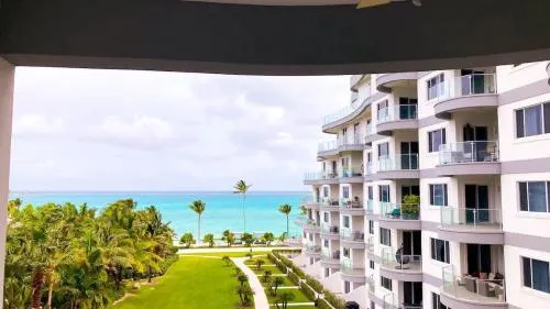 Stunning Oceanview 2 Bed Condo at ONE Cable Beach