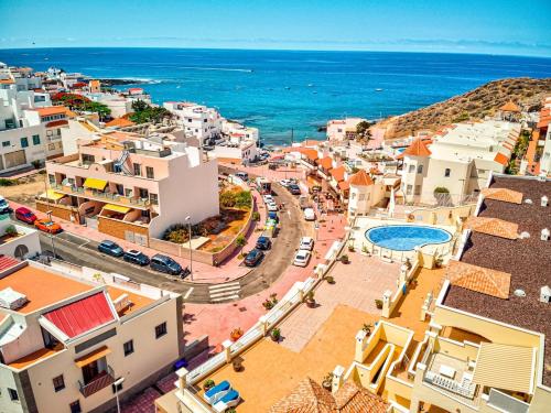 Oceano Residence La Caleta with Sea View & Terrace, 2B