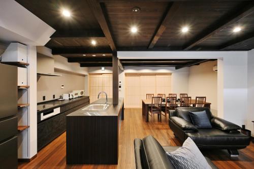 Luxury Machiya Senbon Yuri