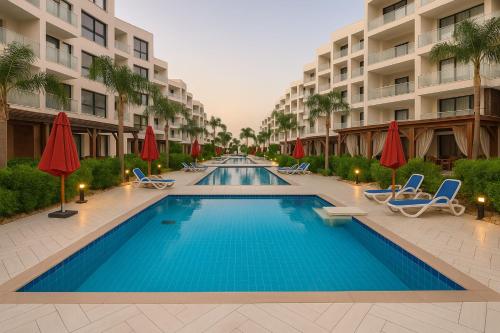 The swimming pool at or close to Porto Said Tourist Resort Luxury Hotel Apartments