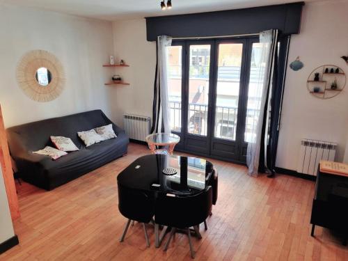 Duplex en Centre-Ville de Valenciennes Tout Inclus - FR-1-510-232