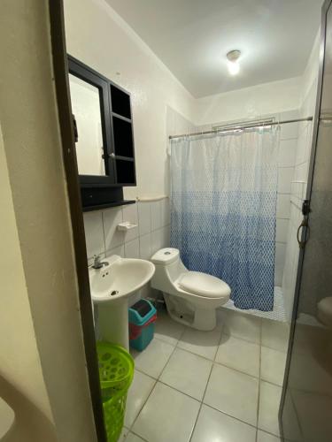 Koupelna v ubytování Cozy Home