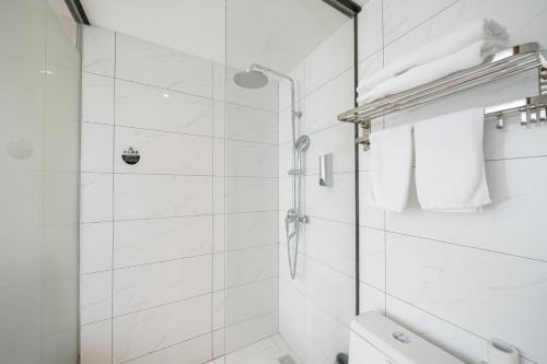 Φωτογραφία από το άλμπουμ του Dengba Inn - Hangzhou Longhu Riverside Paradise Walk στη Χανγκζού