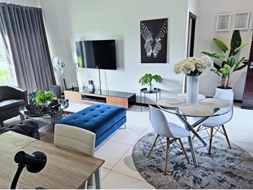 Gallery image of Luxury Golf Estate Living 2 Bed 2 Bath with Stunning Views in Honeydew