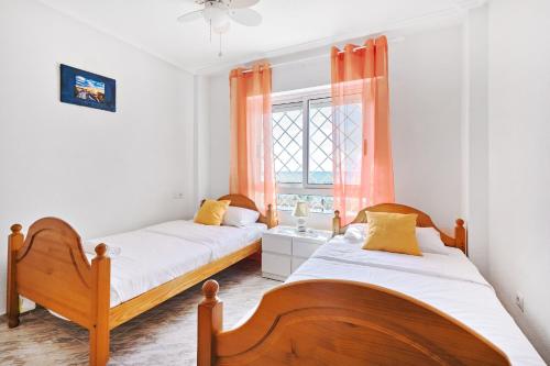 Espanhouse Martina First line sea view apartment with pool