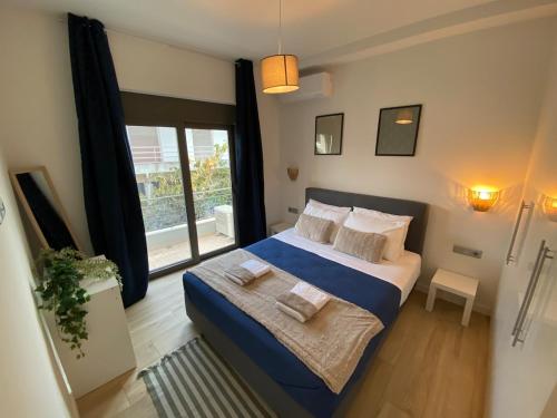 Holy 2 Bedrooms Apartment in Marousi