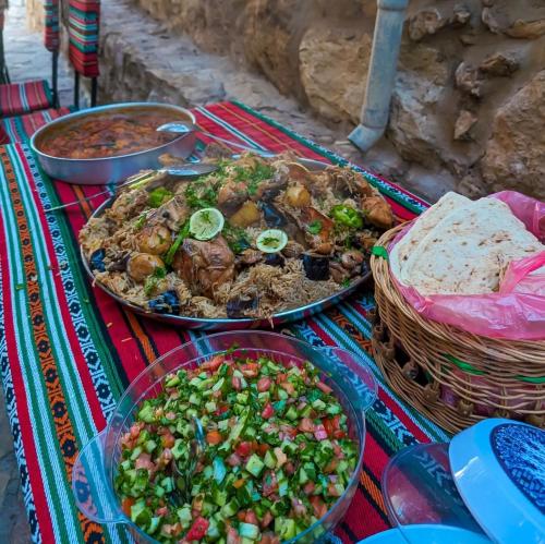 Jídlo v luxury tent nebo okolí