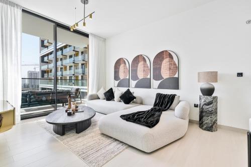 Bright and Spacious 2BR with Private Pool and Gym Access