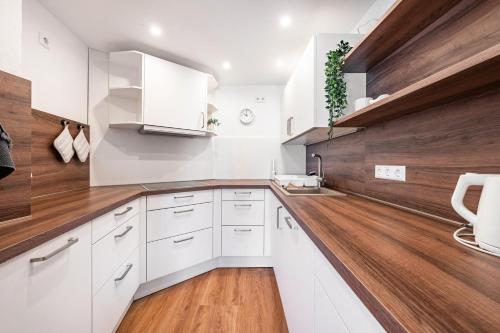 Nhà bếp/bếp nhỏ tại Ferienhaus1856de mit Sauna