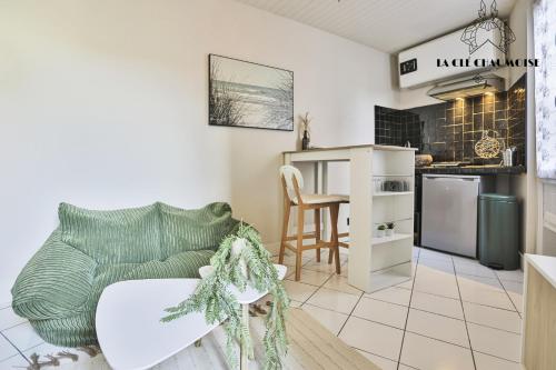 Capucine - Haussmannien de Charme - 50m plage