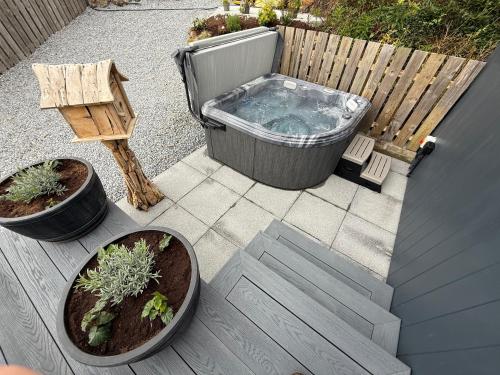 Fotografie z fotogalerie ubytování Tumpseys Hideaway with Hot Tub, Glencoe Ballachulish Highlands Near Fort William v destinaci Ballachulish