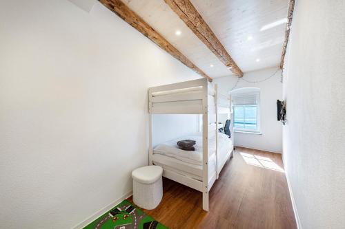 Giường trong phòng chung tại Ferienhaus1856de mit Sauna